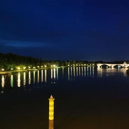 Belle Dependance De 30M2 Avec Terrasse Et Jardin Apartment วิลเนิฟ-เลส์-อาวิญง ภายนอก รูปภาพ